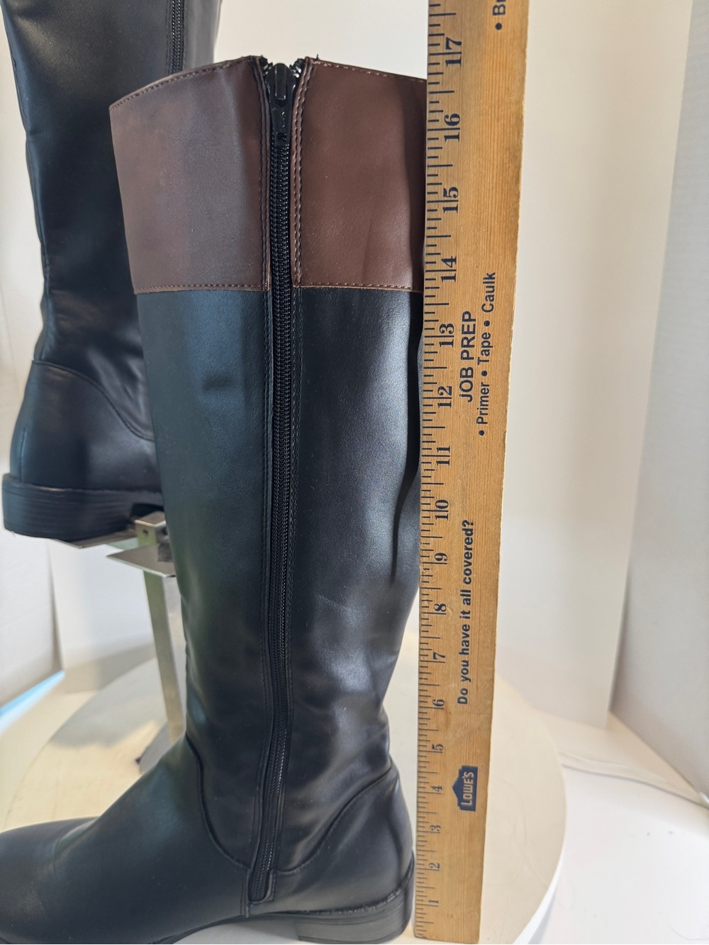 Karen Scott Deliee Brown Black Faux Leather Calf Riding Boot size 8.5 - Picture 7 of 10